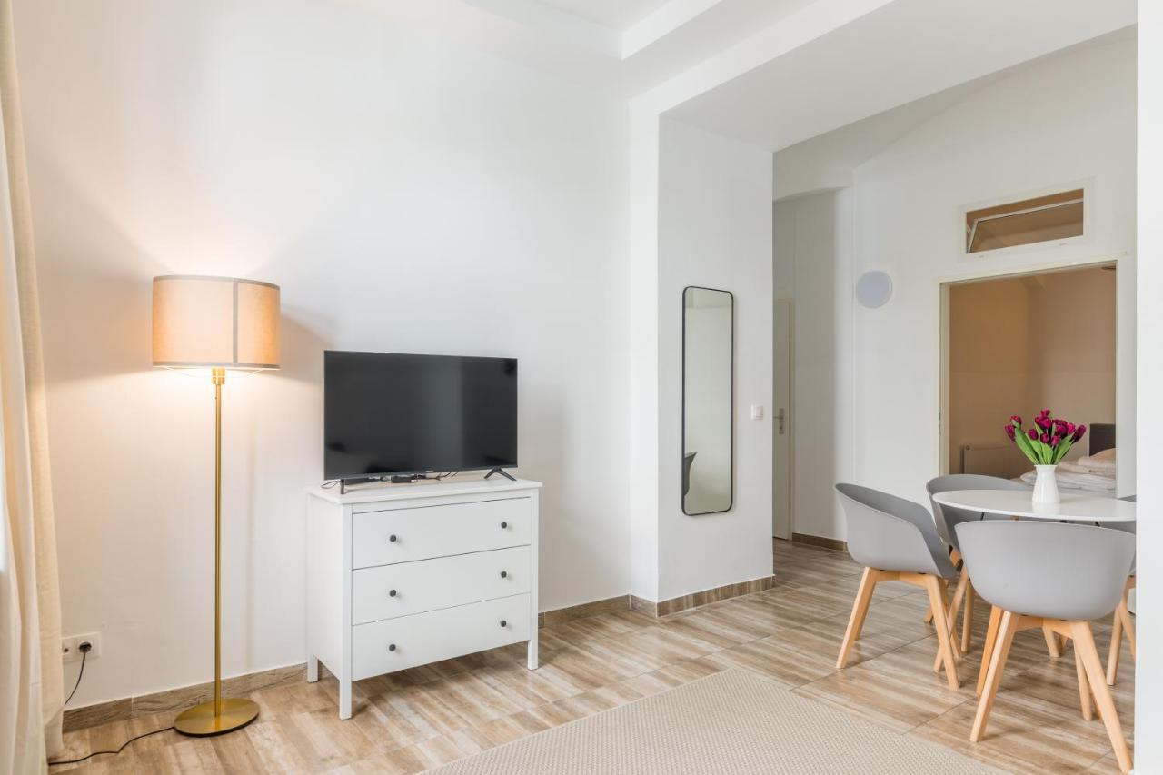 Xxxl Bed/ Free Parking/ Central Wenen Buitenkant foto