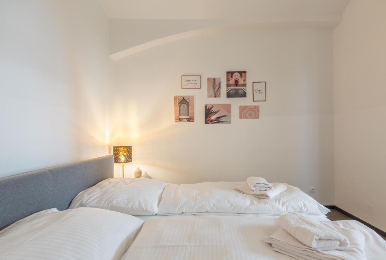 Xxxl Bed/ Free Parking/ Central Wenen Buitenkant foto
