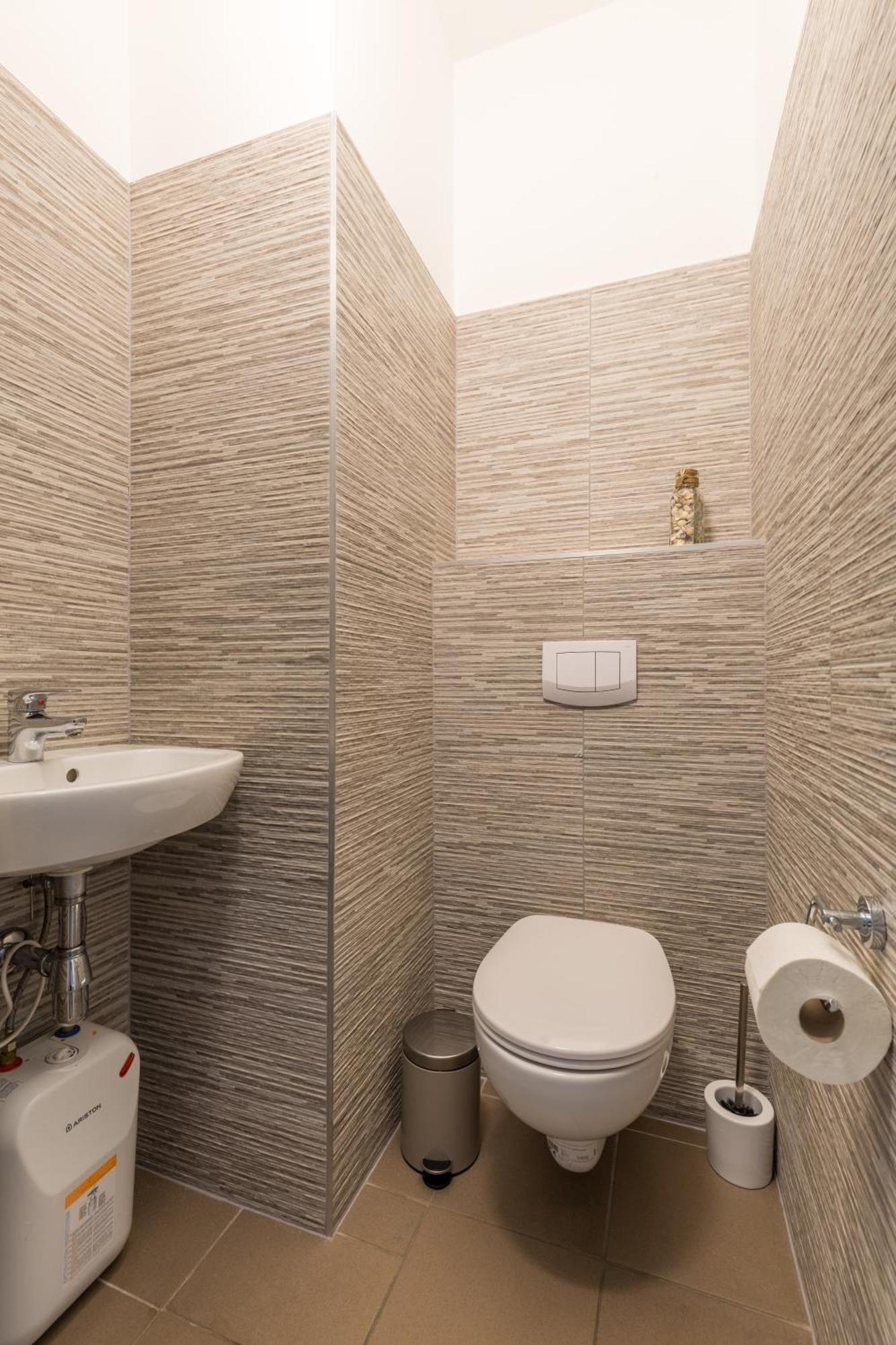 Xxxl Bed/ Free Parking/ Central Wenen Buitenkant foto